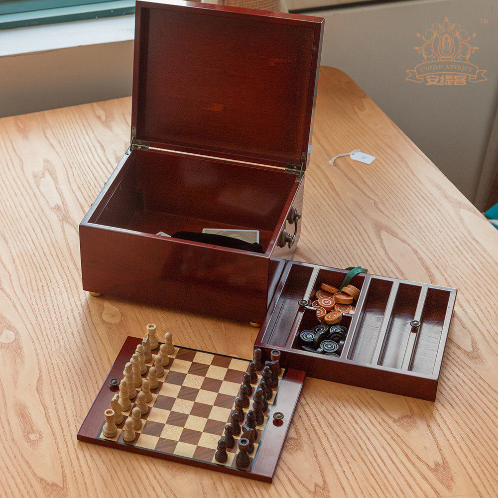 国际象棋实木立体人物棋盘折叠木盒chess便携欧式摆件