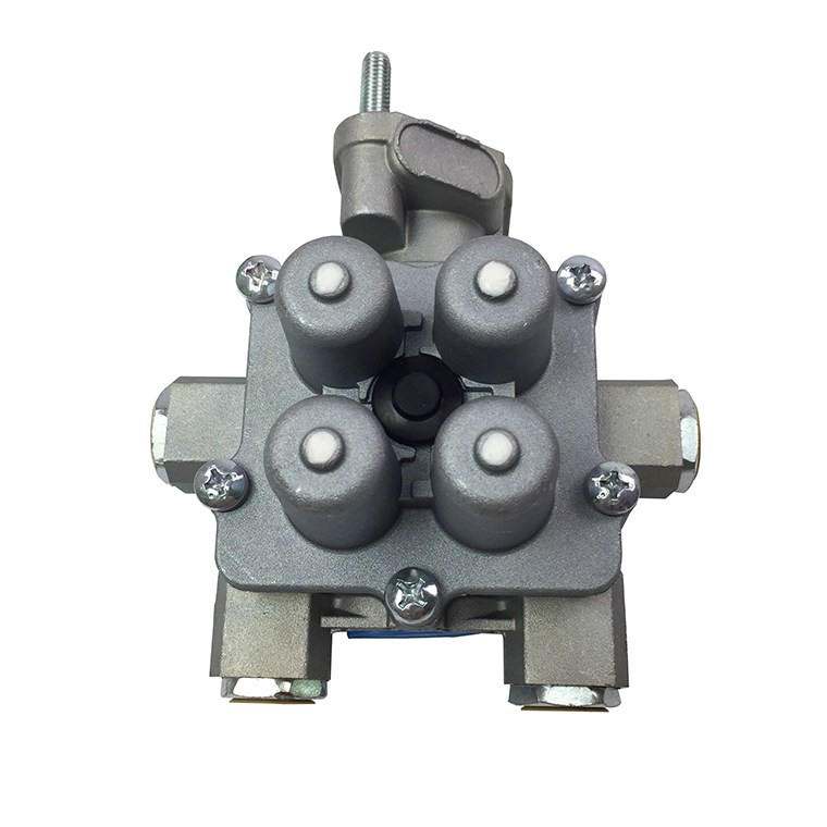 解放配件瑞立j6四回回路保护奥威快插一汽其他