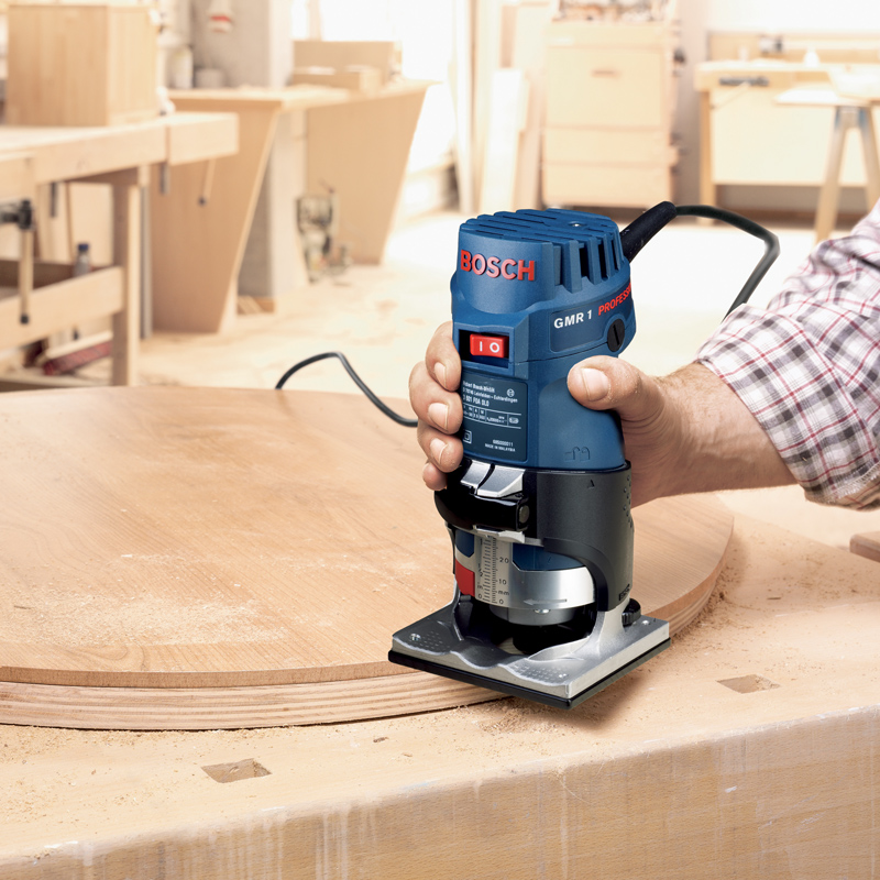 博世专业木工电动修边机gmr1gkf550雕刻机水电开槽机修边机