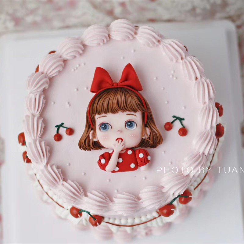 网红蝴蝶结女孩生日蛋糕装饰插件捂嘴巴少女可爱公主软陶人偶摆件