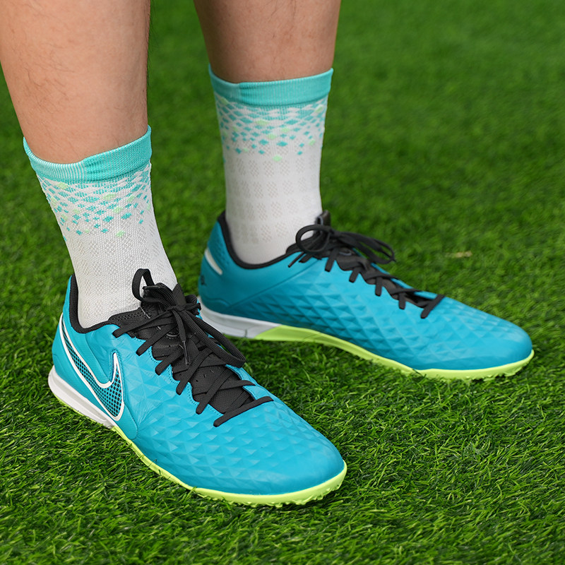 nike耐克传奇8中端低帮牛皮tf碎钉欧洲杯配色男足球鞋at6100303