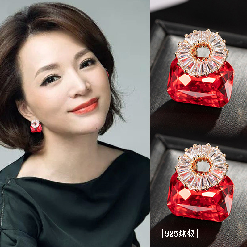 董卿同耳环复古港风气质简约纯银包包耳钉2021年新款耳环