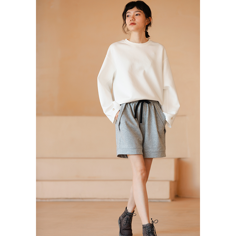 哈齿小姐22春季新款通勤休闲气质纯色圆领落肩长袖T恤女卫衣外套