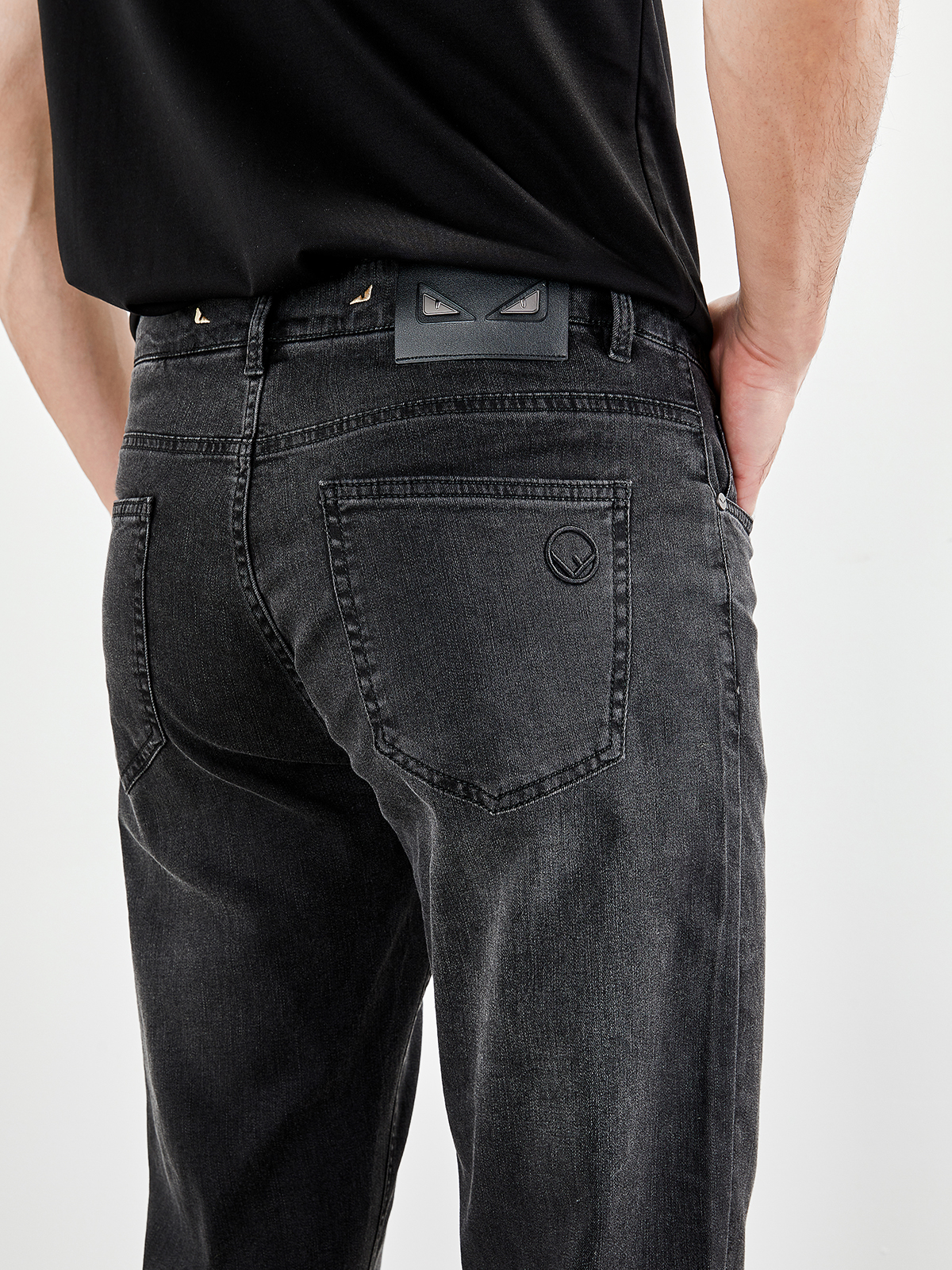 小怪兽男士牛仔裤2022新款春夏季薄款弹力修身直筒黑色休闲长裤