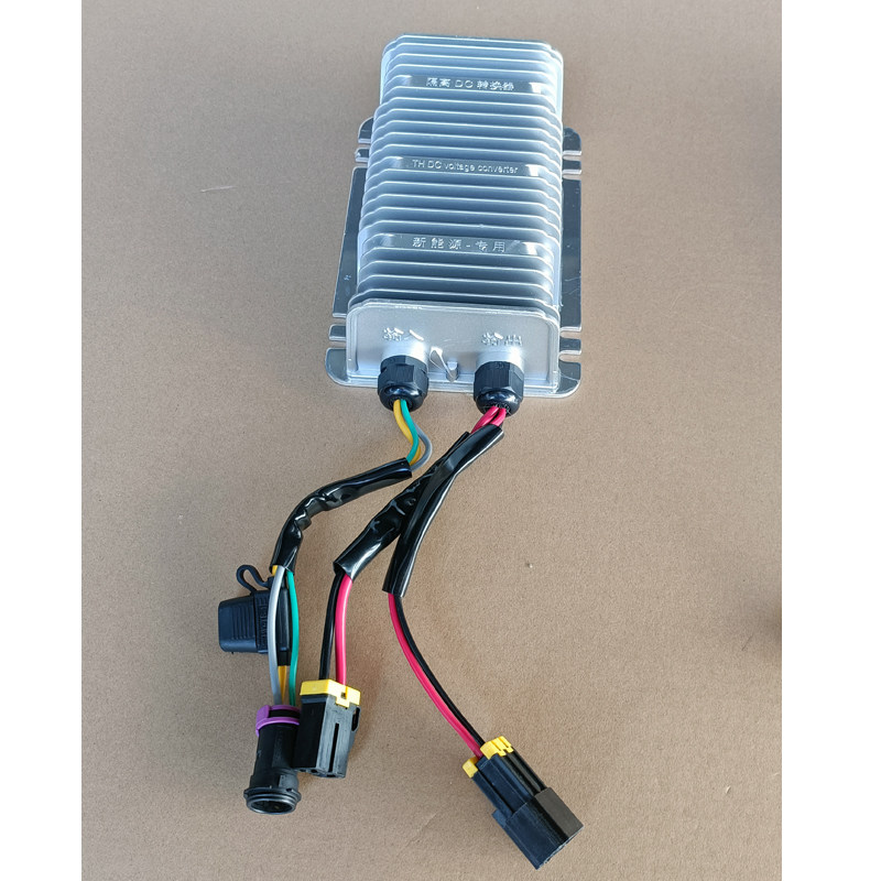 丽驰轿车c01a01b01v5征途电动转换器电源更多电动车零