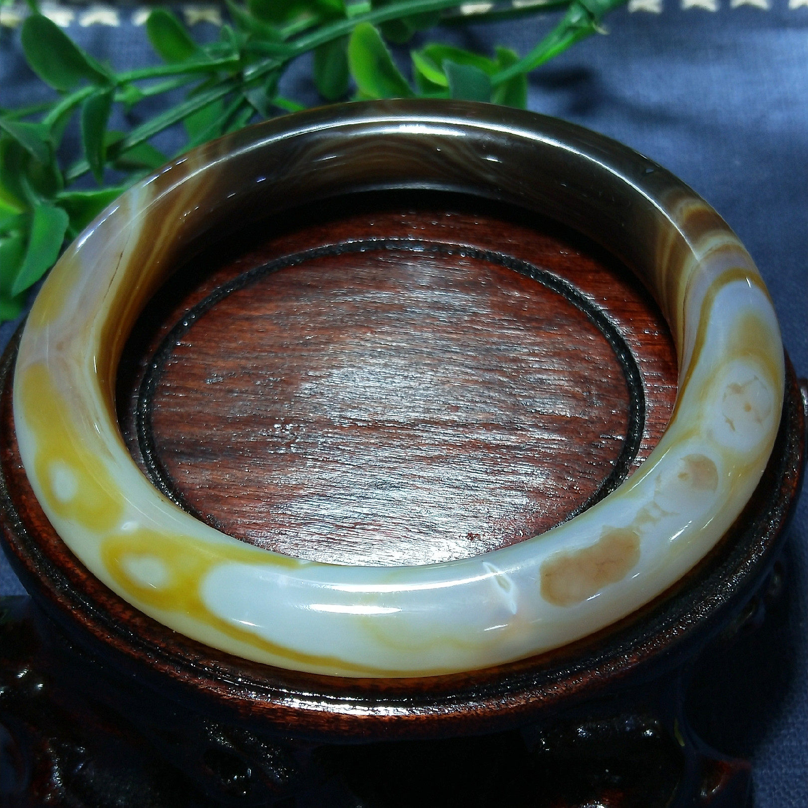 玛瑙福金玉器新疆哈密三色原石手镯深色玉镯手饰