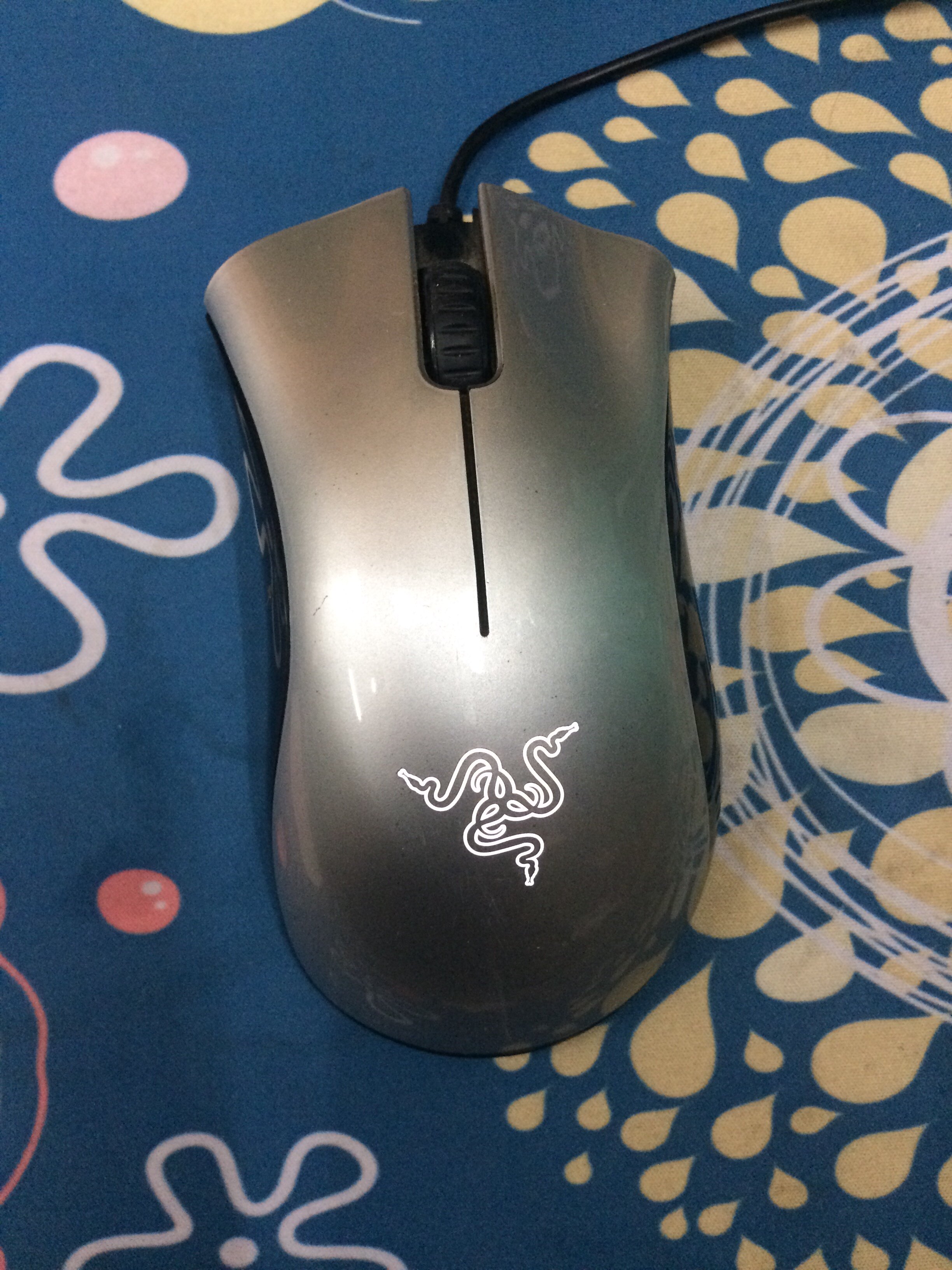 二手鼠标razer/雷蛇 炼狱蝰蛇1800dpi逆战典藏版专业竞技鼠标银色