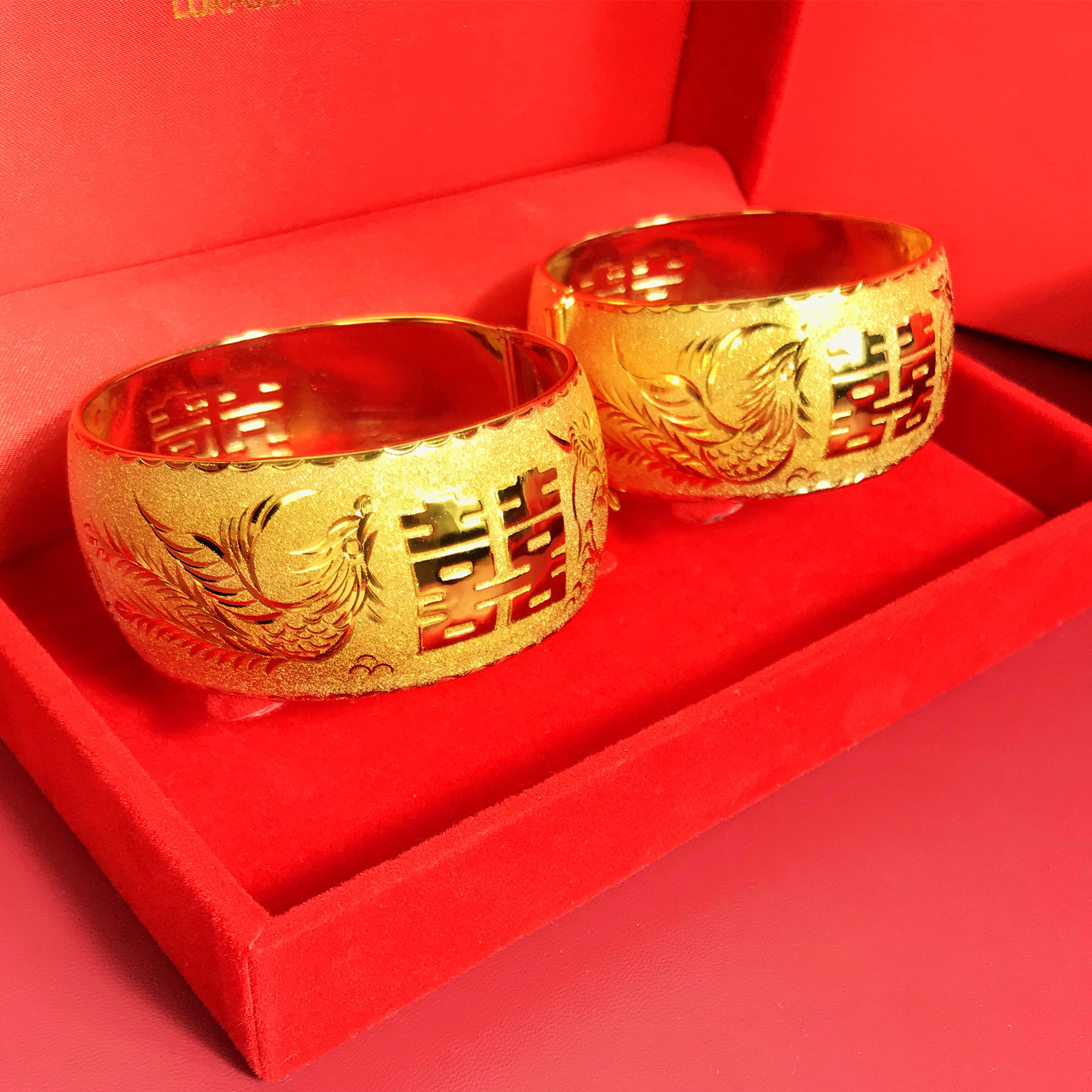 轻薄新娘黄金手镯结婚婚嫁龙凤镯子镀金套装手镯