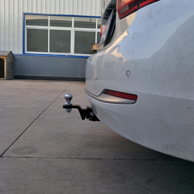 宝马拖车方口杠系防追尾保险杠露营拖挂牵引通用全车改装套件