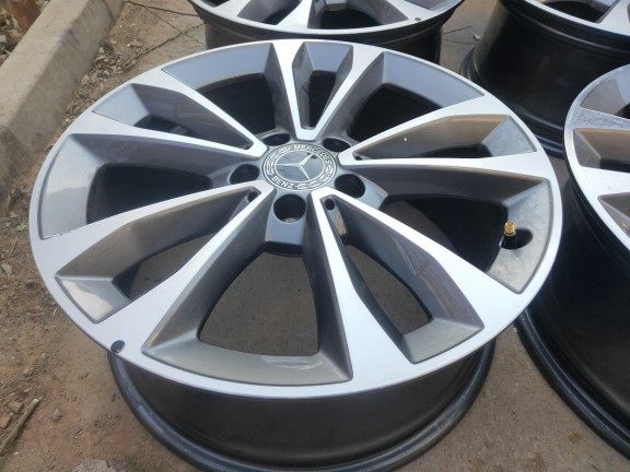 适用新款奔驰v260轮毂18寸原厂钢圈商务车改装轮毂