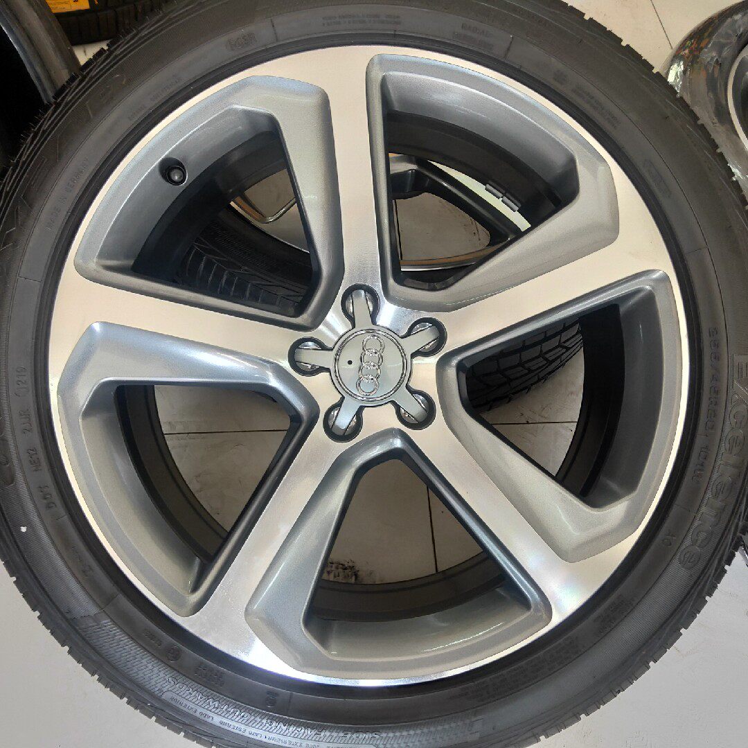 适用于20寸新款q5原厂原装进口轮毂轮胎改装奥迪轮毂