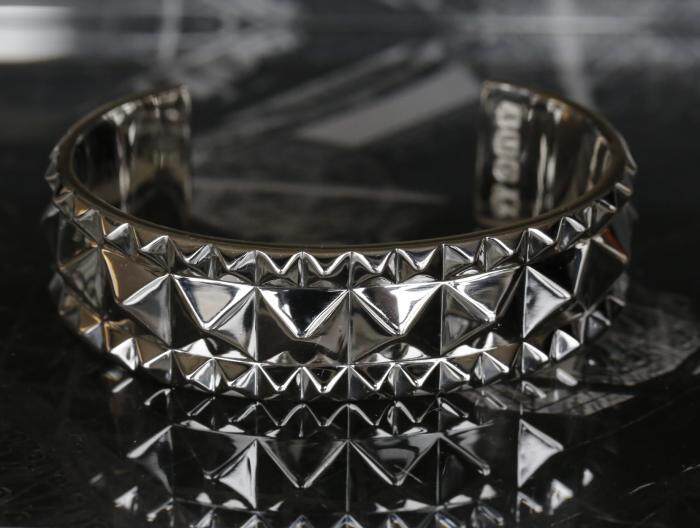 日本ampjapan16ac316goujous抛光银饰手镯手镯