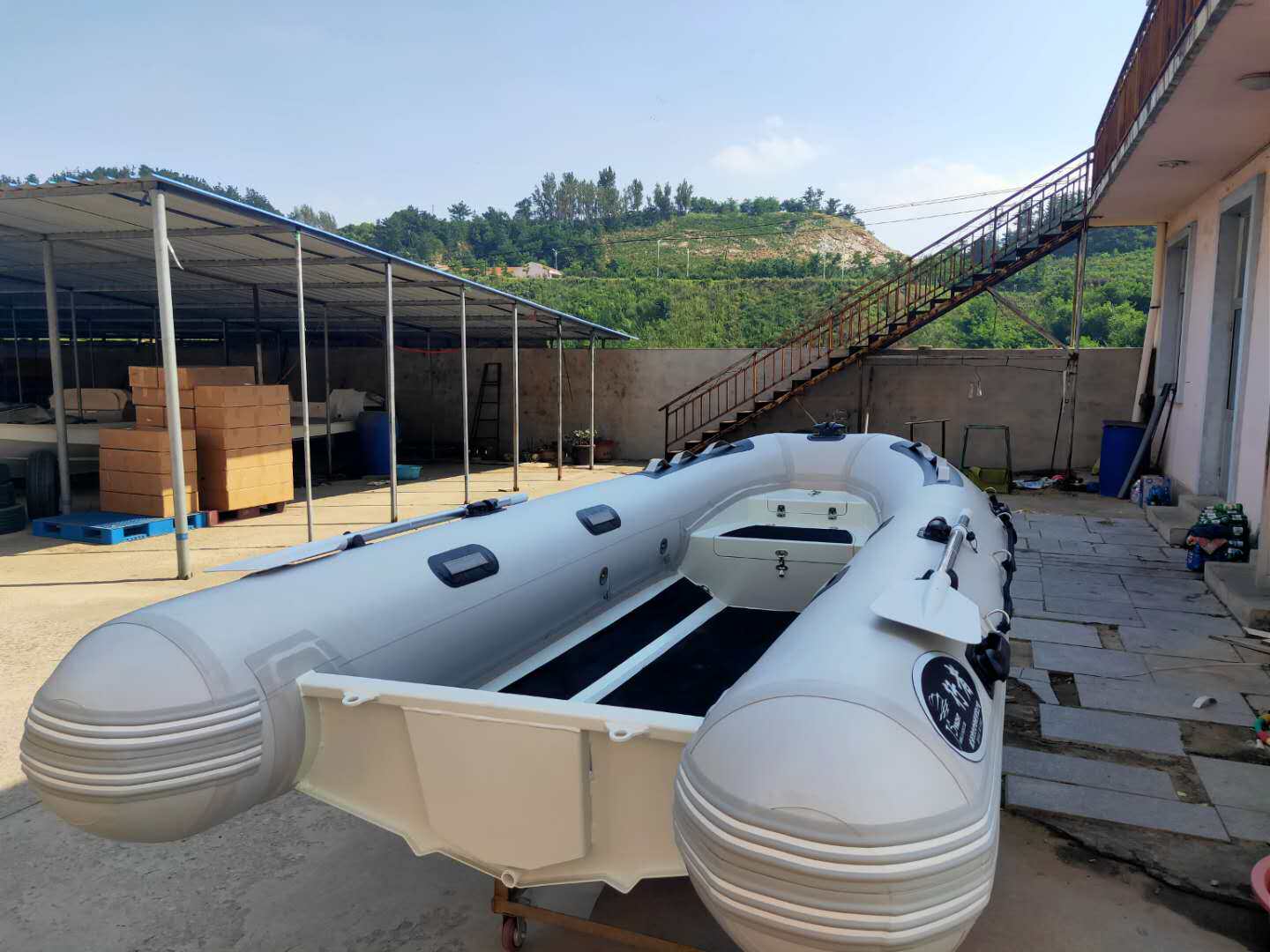 钓鱼rib390镁合金硬底冲锋渔船充气气船快艇户外用品皮划艇充气艇