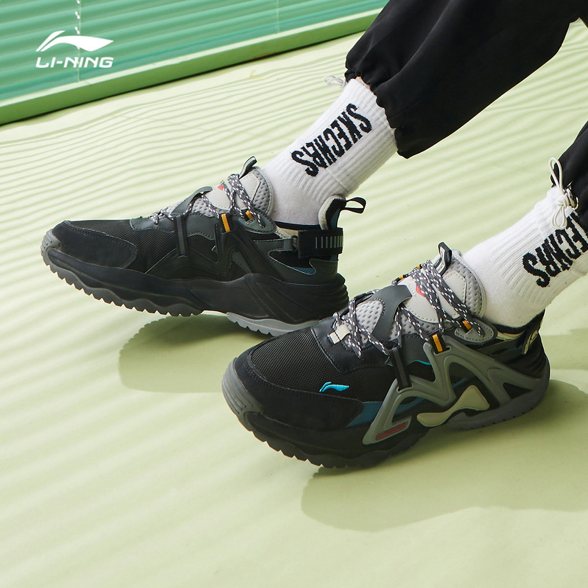 李宁休闲鞋男女2020秋冬季新款超越系列板鞋