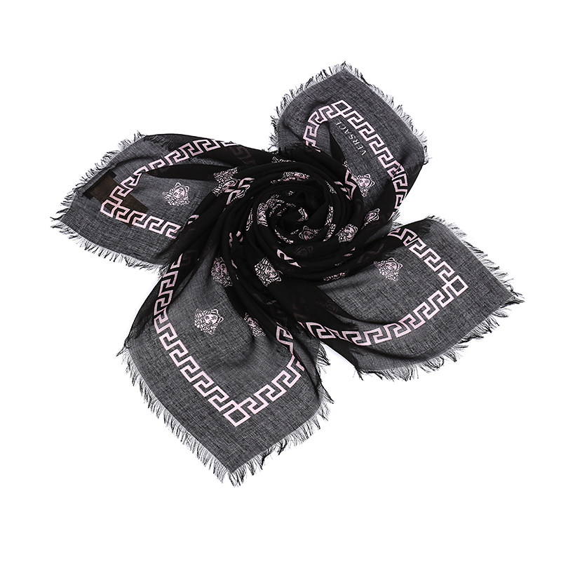 versace/范思哲 秋冬款女士美杜莎时尚方围巾