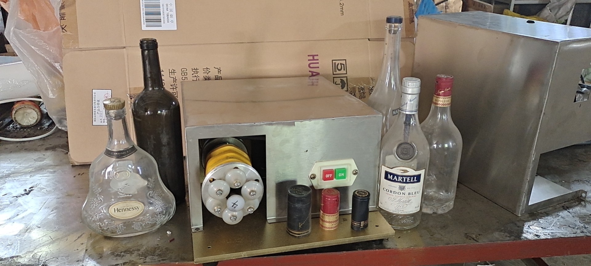 洋酒小型半自动封口口器商用铝帽机缩帽机红酒封帽机封口机