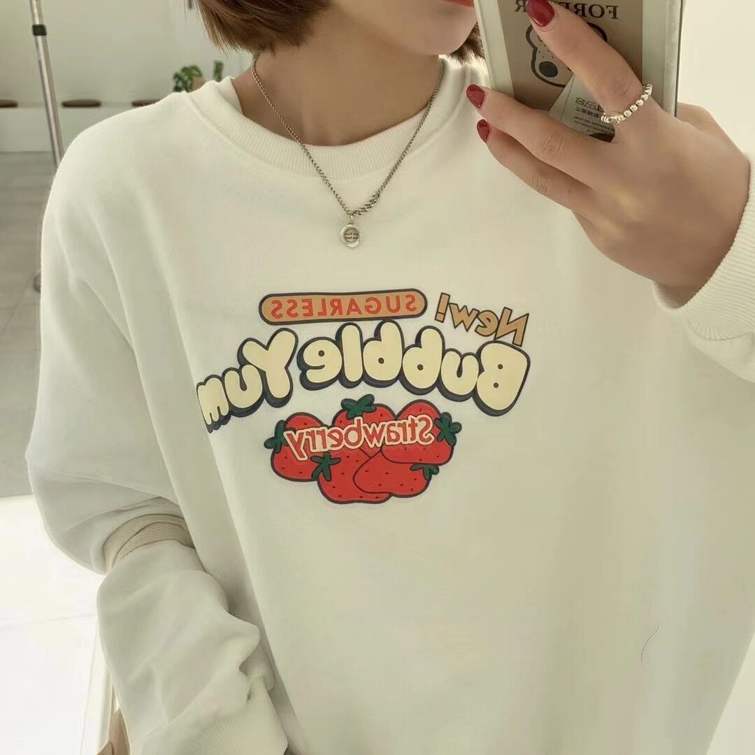 bubbleyum春季新品圆领单件小草草莓印花卫衣卫衣