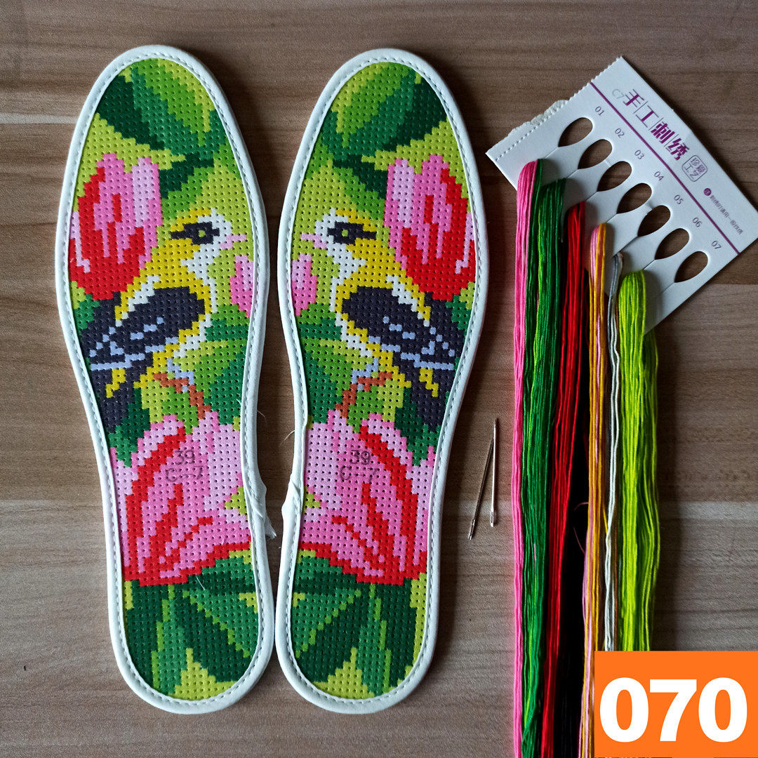 十字绣不褪色印花鞋底刺绣满刺绣鞋垫半成品手工棉布鞋垫