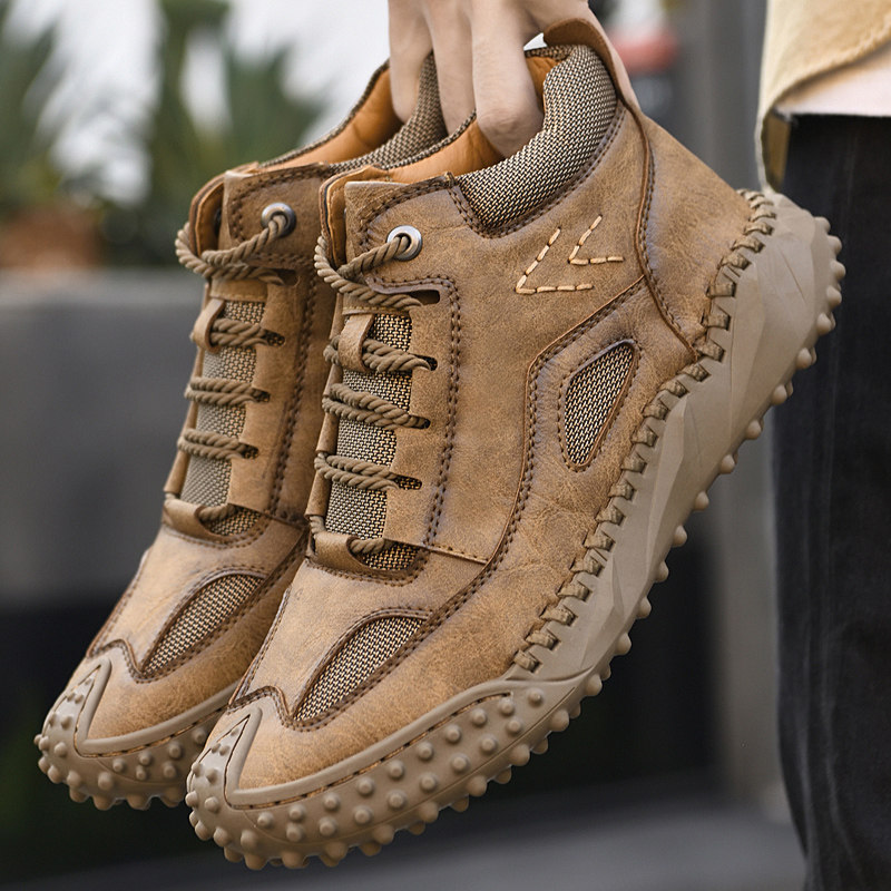 铠甲皮靴时尚休闲雪地暖男保暖加绒男式公羊秋冬爆款马丁靴