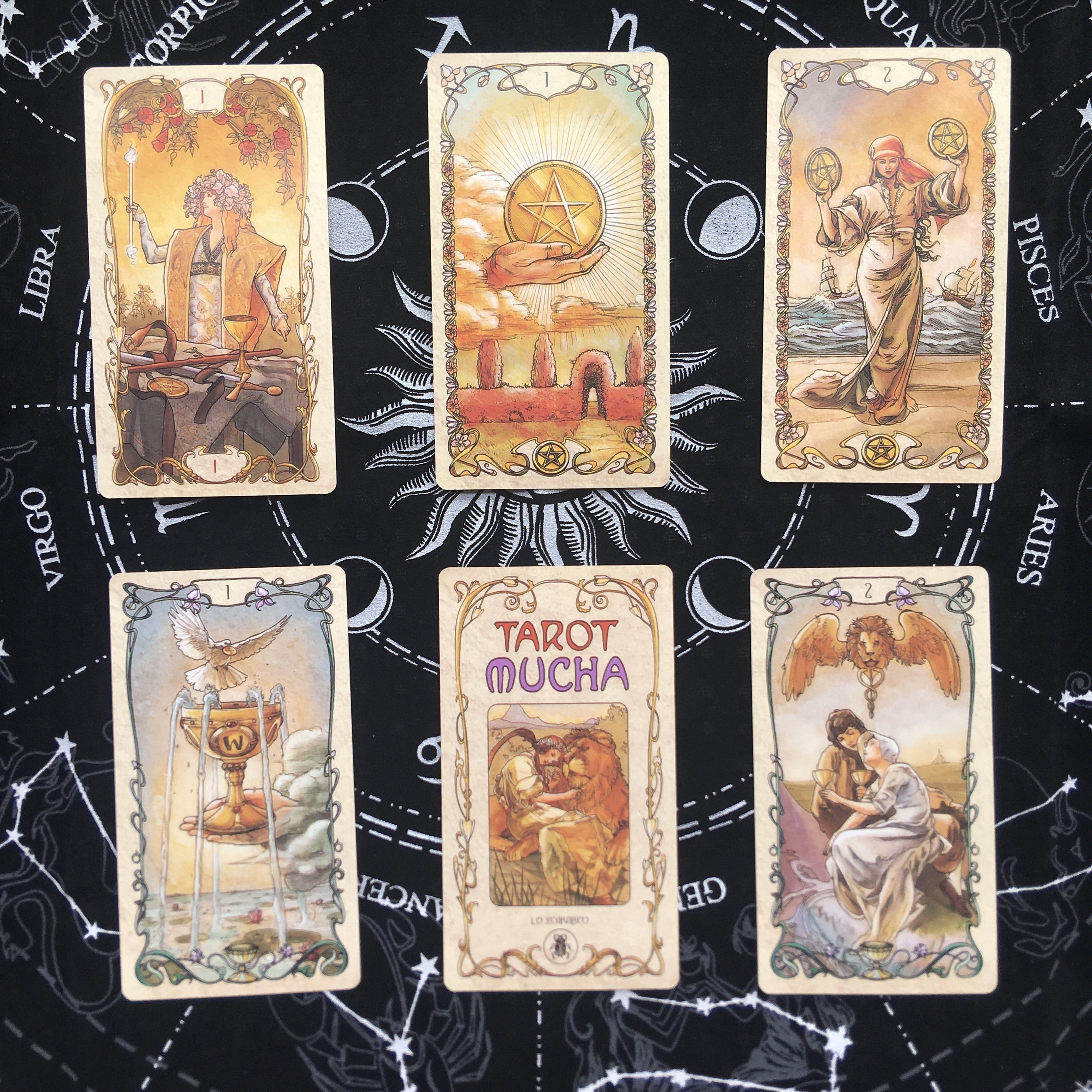 包邮muchatarot穆夏塔罗英文定制制卡牌送桌布桌游卡牌