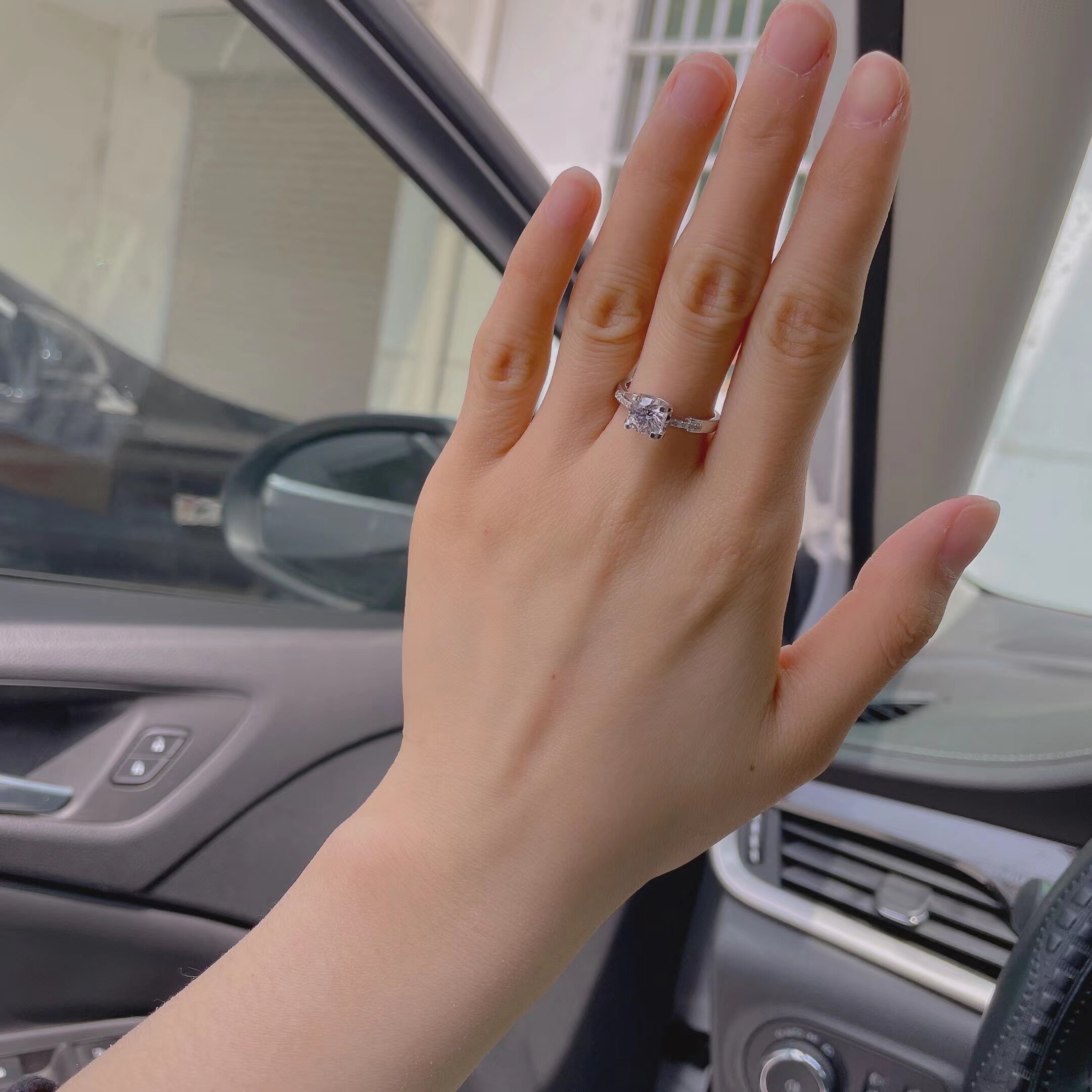 牛头au750情侣结婚求婚铂金18k定制小蛮腰钻戒戒指