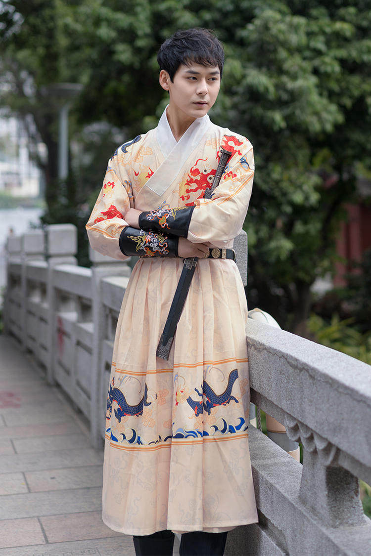 飞鱼出租中国国风男女女款唐制圆领绣花锦衣卫民族服装