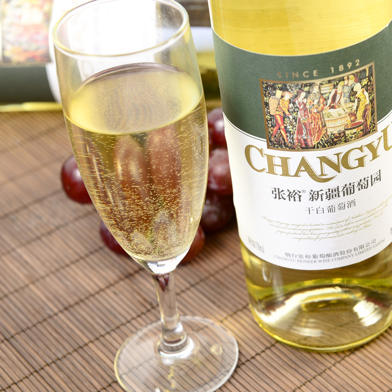 清新张裕白葡萄酒新疆产区750ml精选金牌陈年手工干红静态葡萄酒