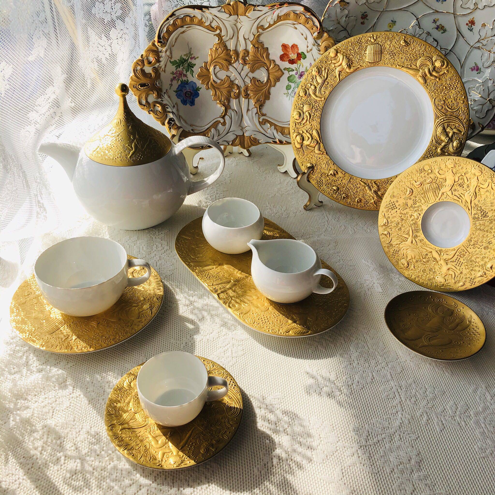 现货德国rosenthal比昂大师魔笛系列金色浮雕茶壶咖啡杯