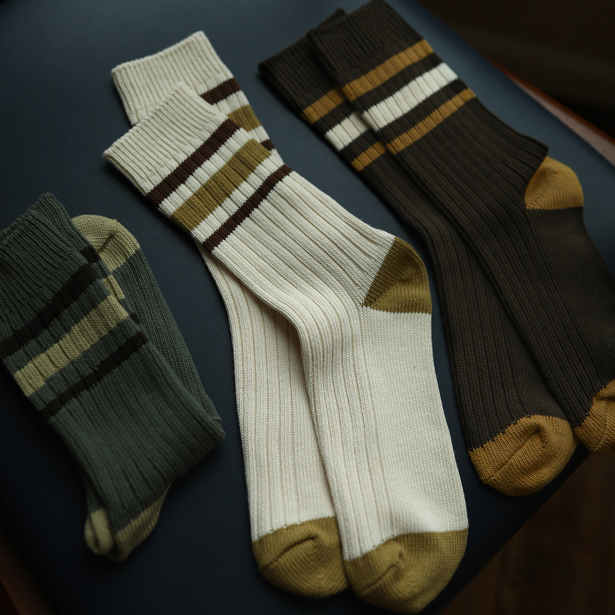 足下工作室cityboy袜子男ins潮日三条条纹精梳中筒中筒袜