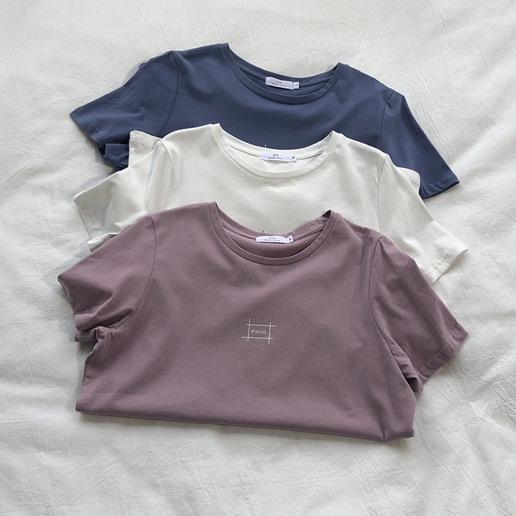 炒鸡舒适面料，软糯手感。水洗棉夏简约小字母印花圆领短袖T恤女