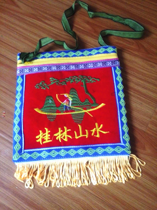 广西壮族特色手工艺壮锦包 民族风原创包绣花包女包织锦斜背包