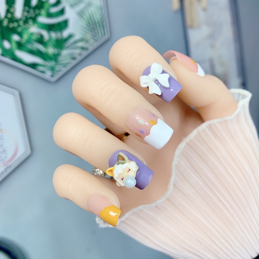 28号手工定制穿戴美甲片吹泡泡小女孩少女风假美甲工具