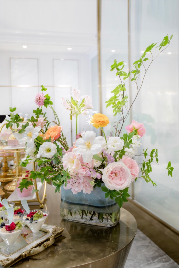 miss教师节鲜花花瓶家居瓶花花束武汉同城鲜花速递鲜花速递同城