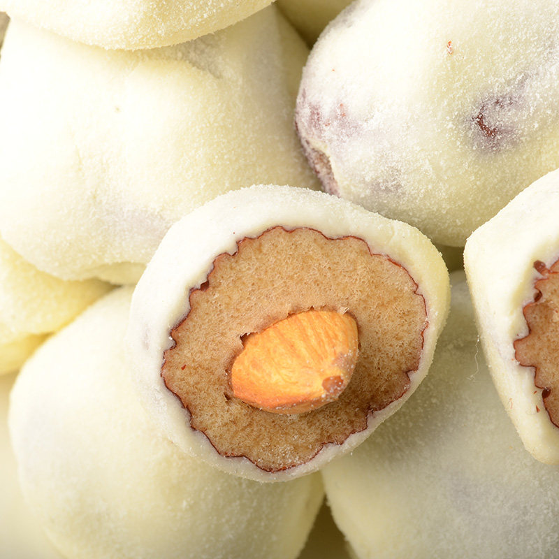 奶枣杏仁夹心枣奶芙油网红零食薛奶酪枣夹巴旦木仁记炒货枣有杏心