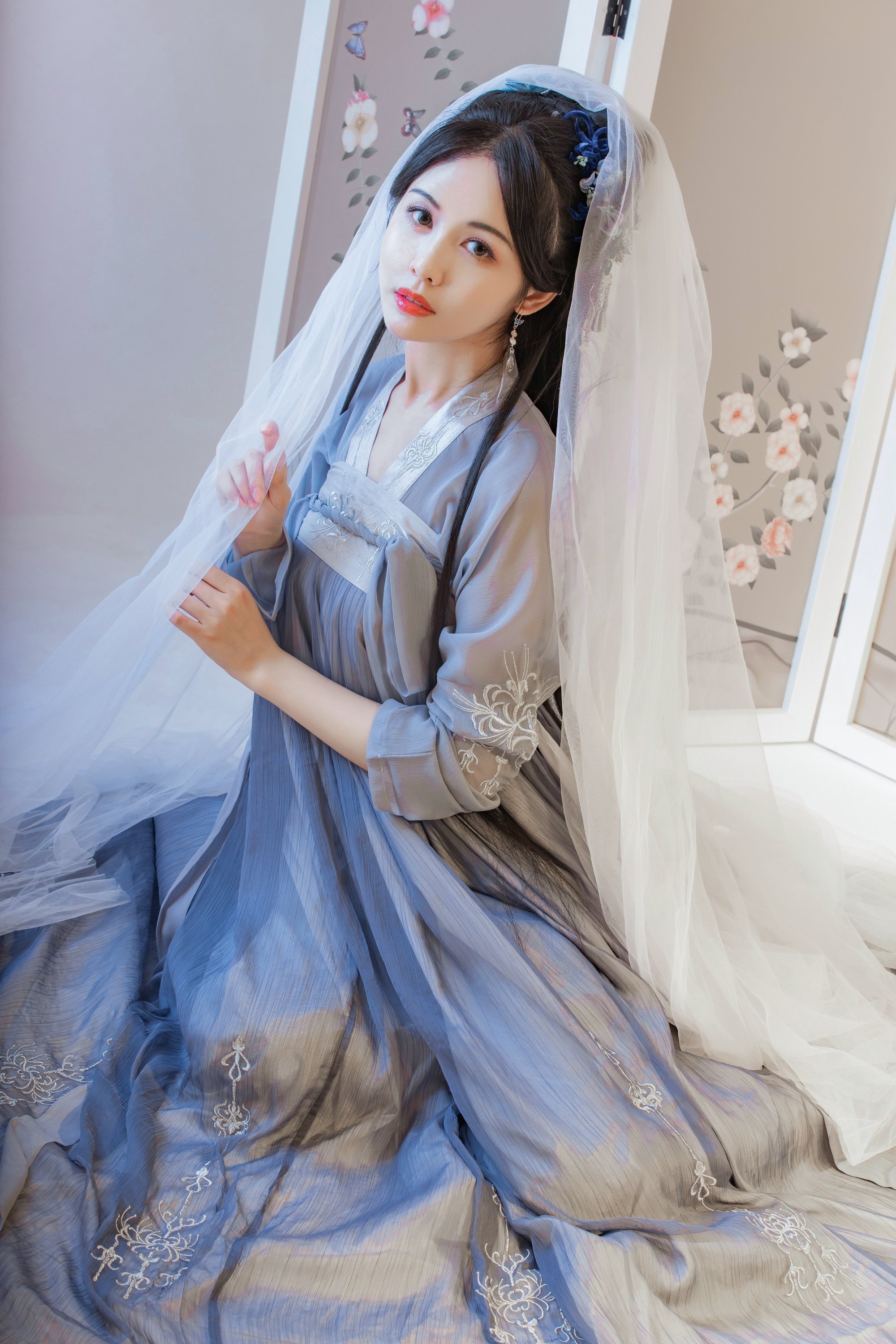 山有扶苏原创黄泉系列传统汉服女彼岸花银线刺绣民族服装