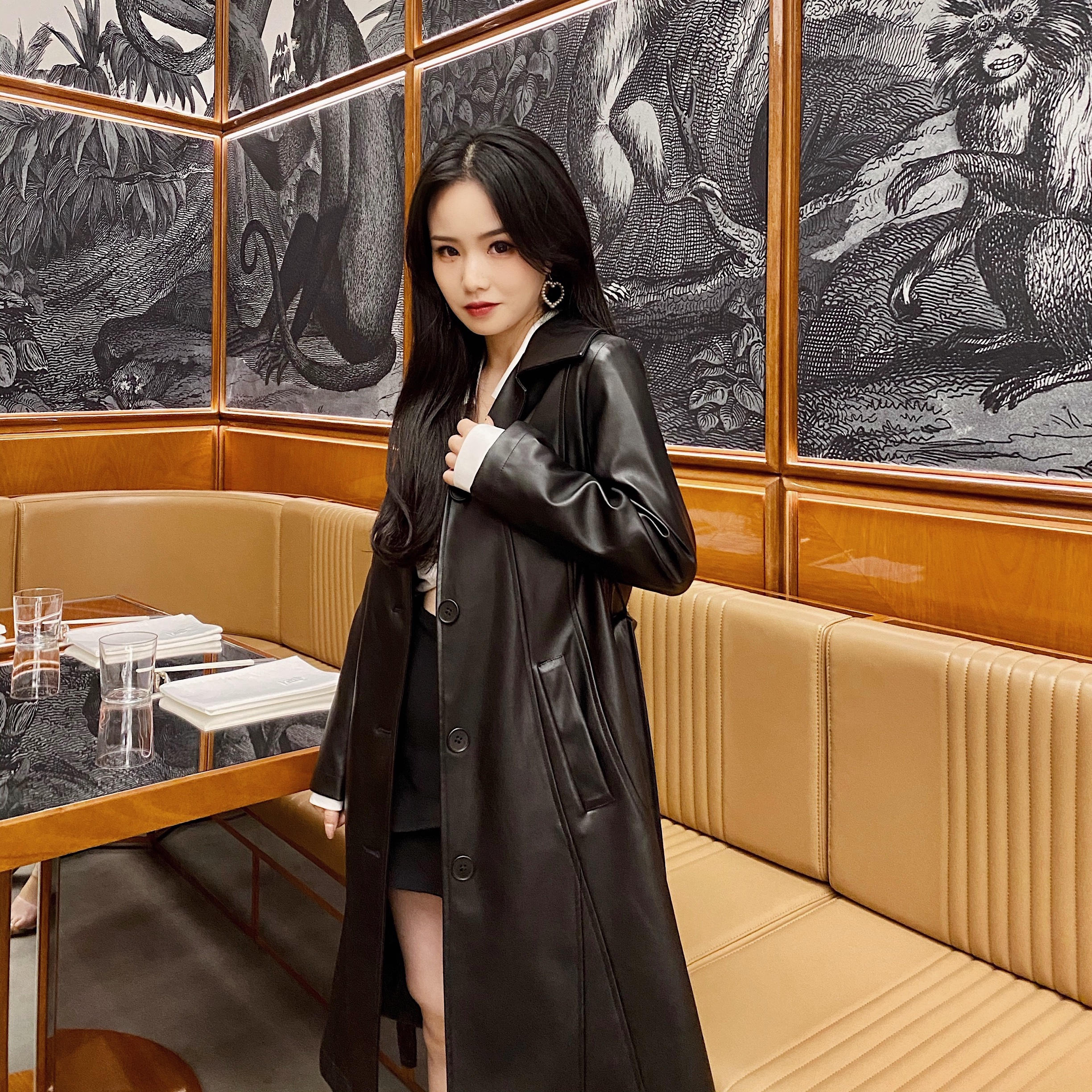 小个子黑色pu皮衣女2020秋中长款皮风衣过膝长款修身显瘦韩版外套