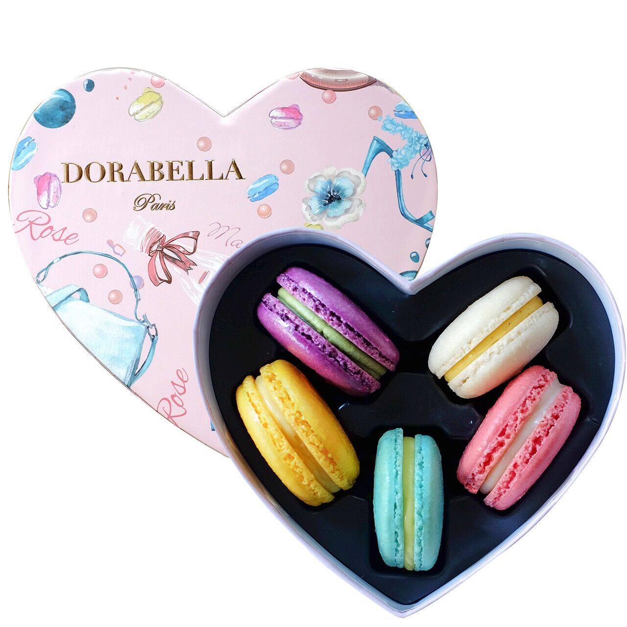 朵娜贝拉正宗马卡龙法国进口心形礼盒装西式手工甜点情人节送女友