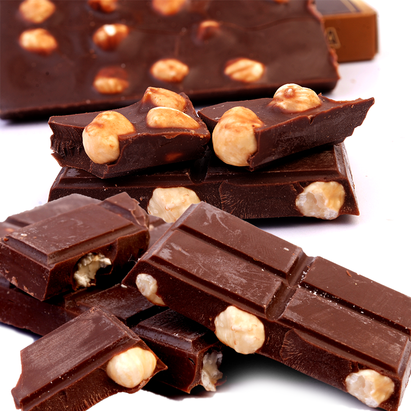 满包邮俄罗斯进口榛子巧克巧克力力排块整颗果仁儿童黑巧克力