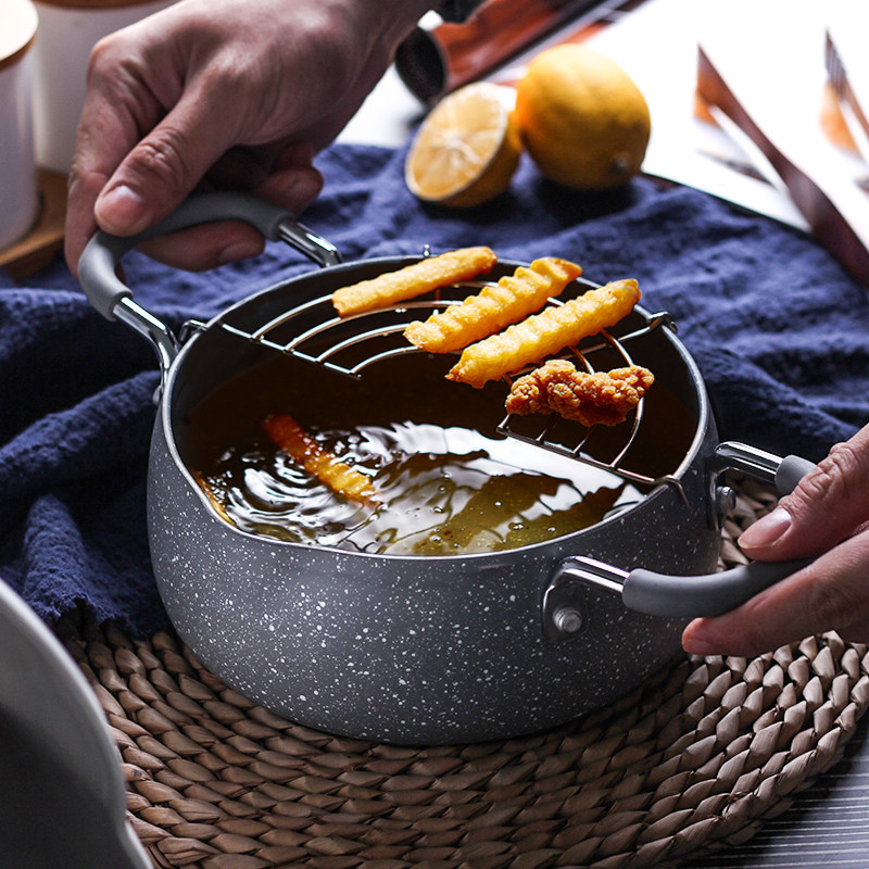 日式天妇罗油炸锅家用小炸锅麦饭石日本省油不粘电磁炉迷你炸油锅