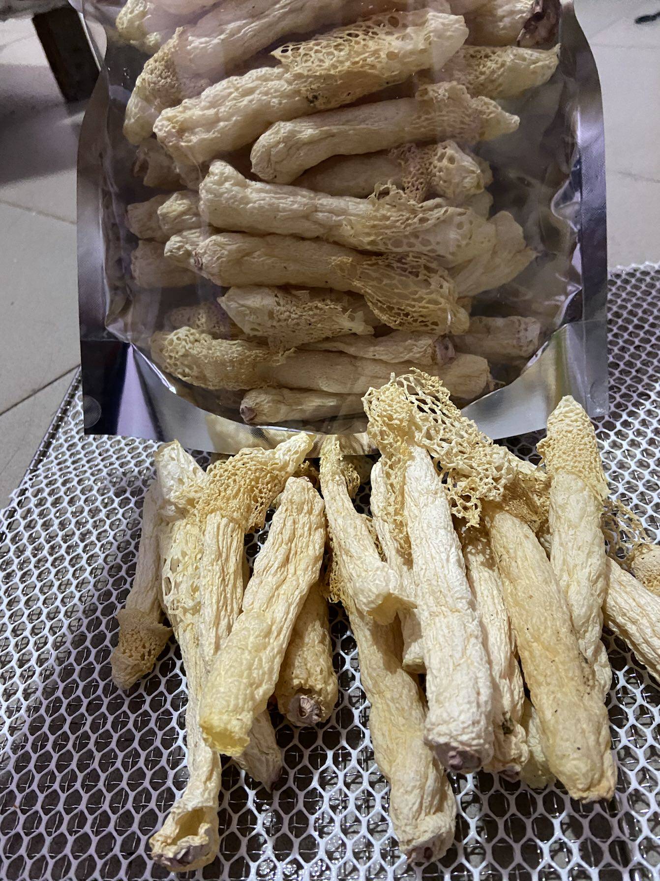 现烤贵州红托竹荪干货无添加100g119元包其它