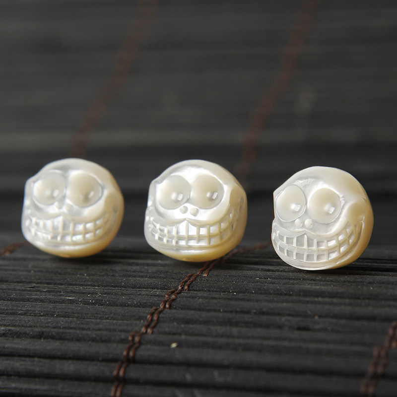 珍珠母贝螺钿鱼骨藏传佛教密宗尸陀林主雕刻骷髅头个性文玩配饰