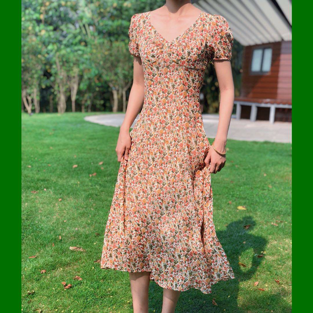 橘里chiu玫瑰花雪纺连衣裙2020新款方领法式碎花复古裙子智熏裙女