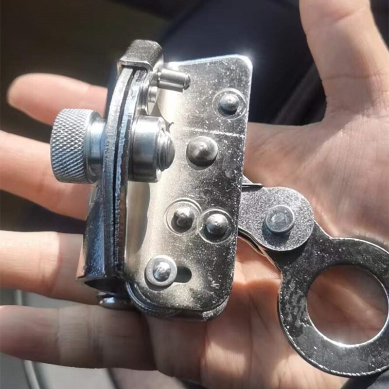 户外安全绳自锁器钢丝绳锁扣高空锁绳器吊篮下安全绳