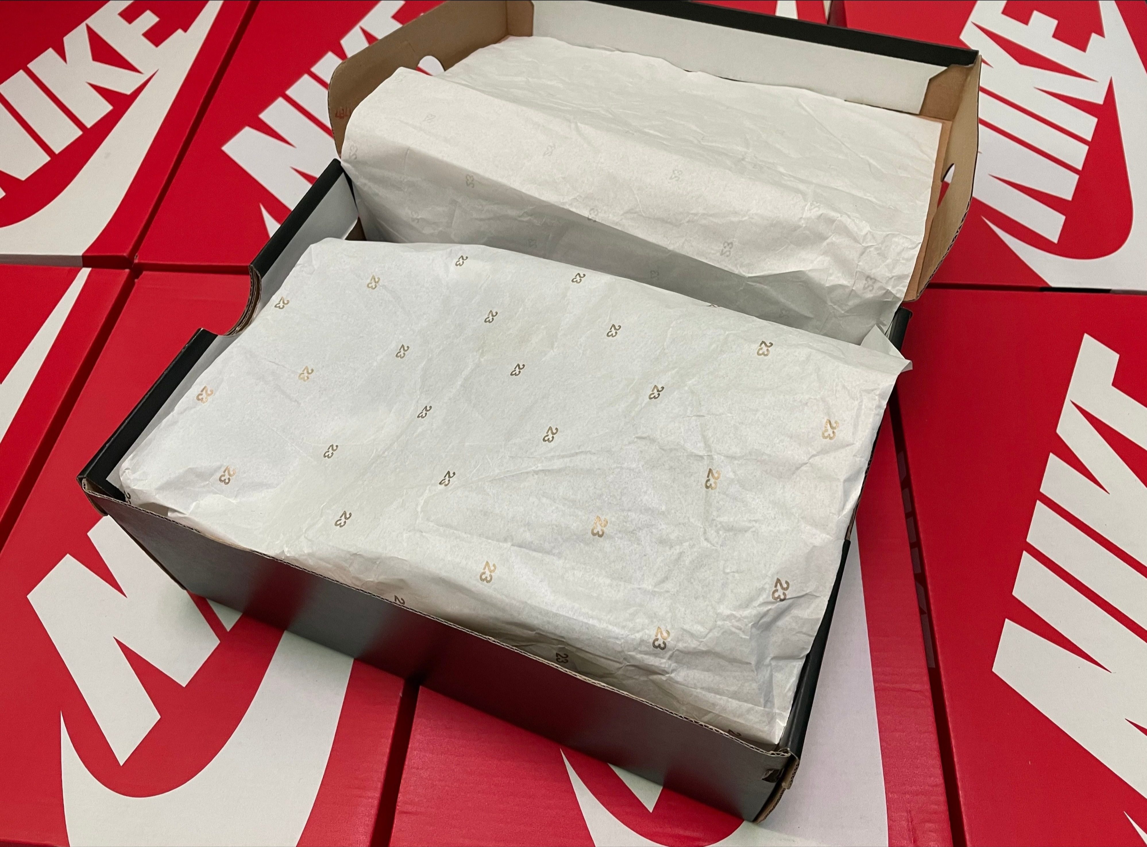 防尘正品aj1aj原装鞋盒内带23aj1白鞋纸普款其他配件