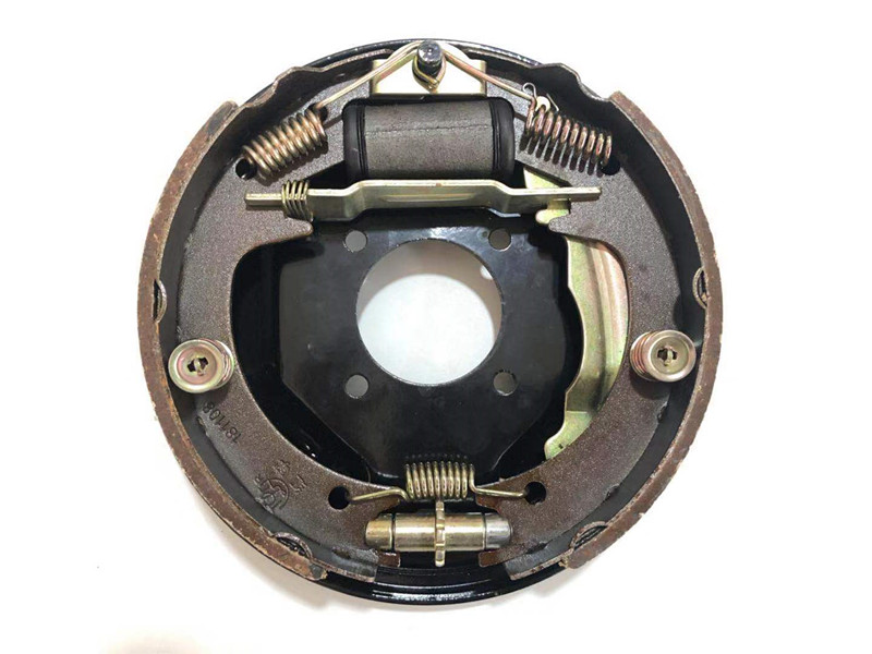 弹簧摩托三轮车油刹刹车片福田油刹盘回位更多电动车零