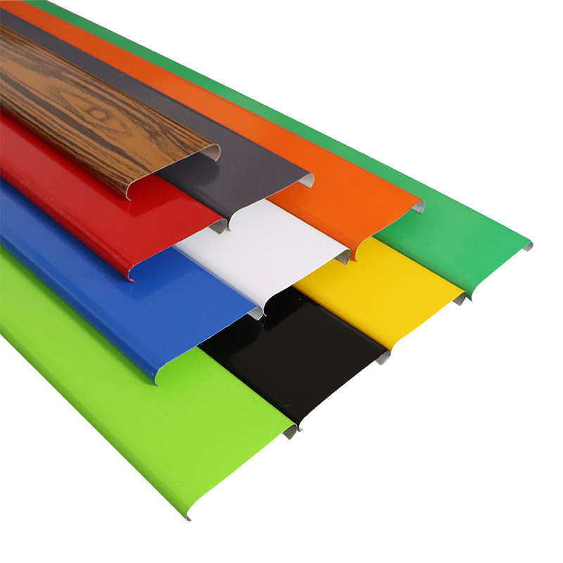 广告彩钢扣板长条招牌底板门头方长城c84龙骨扣板模块