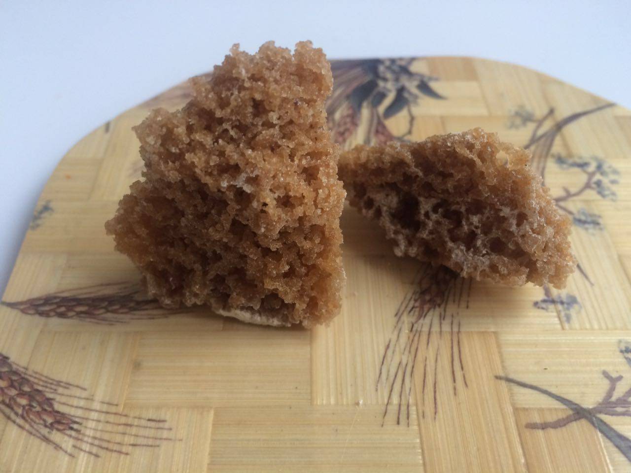 新疆天然农家自产真土蜂蜜岩蜂蜜野生石头蜂蜜深山天然固体硬峰蜜