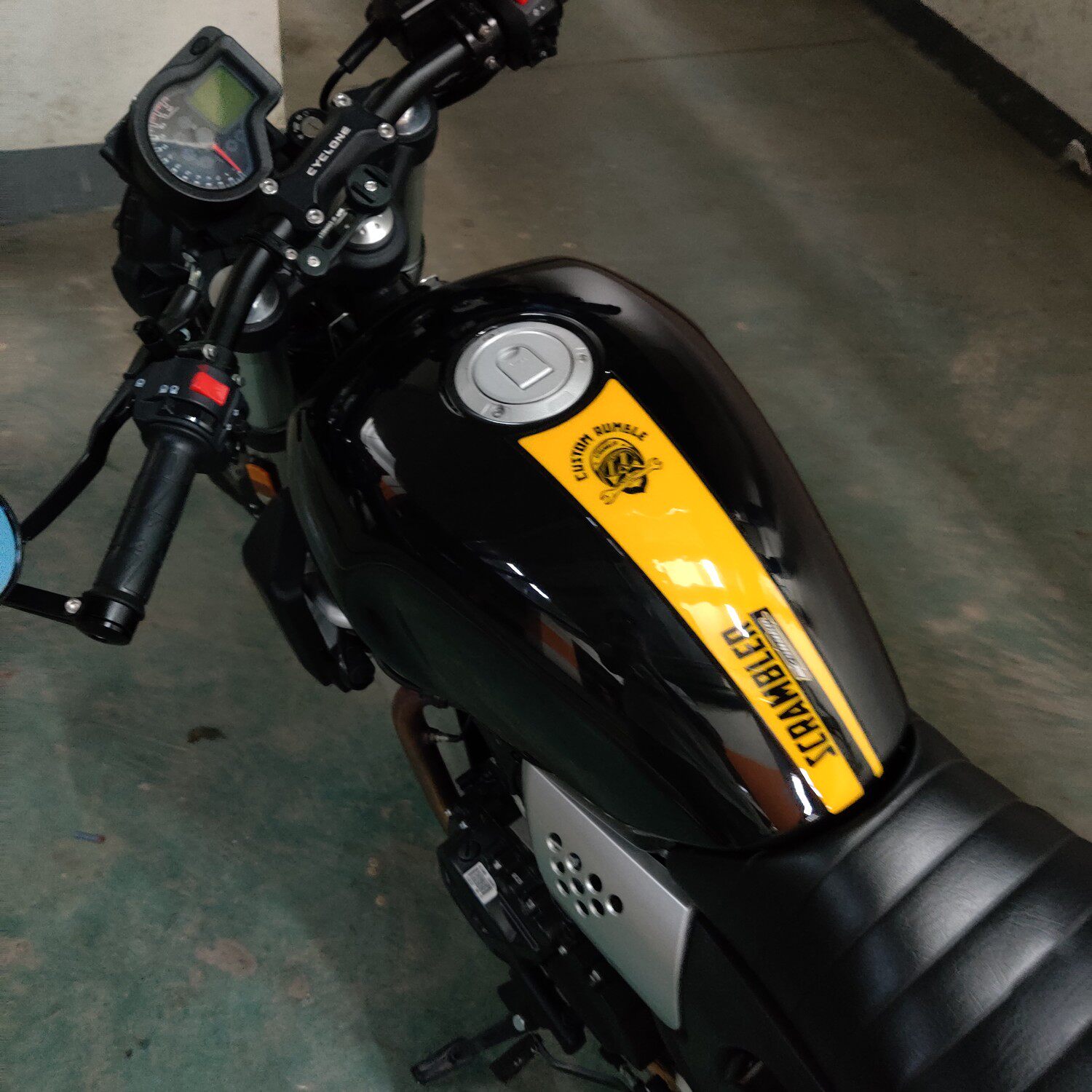 贝纳利 leoncino 幼狮500 彩色油箱贴 软胶树脂油箱防刮贴纸 鱼骨