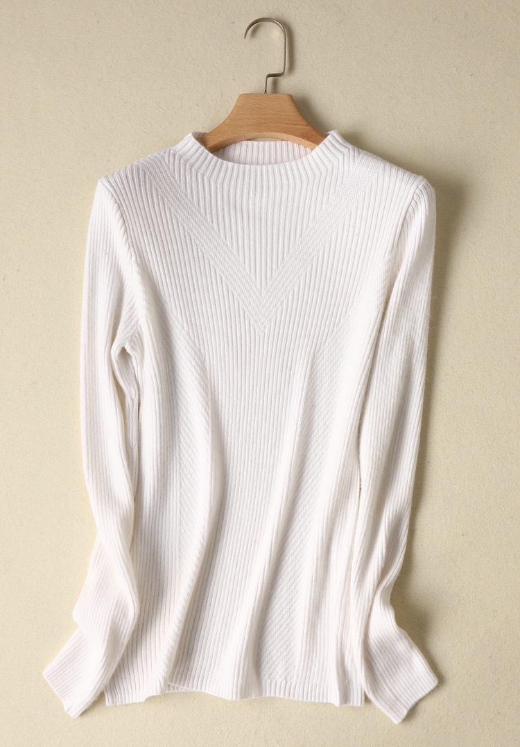 2019秋冬薄款女白色圆领羊毛衫羊绒衫抽条毛衣针织衫毛针织衫