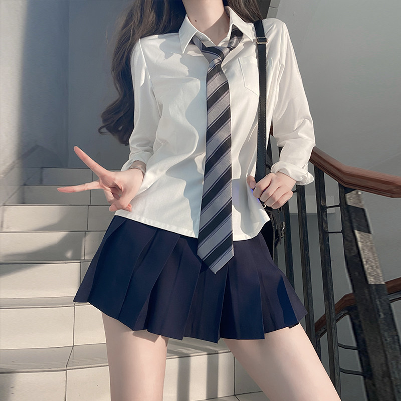 花千猪原创 小澄中衬衫日系学院白色长袖jk制服基础款衬衣上衣
